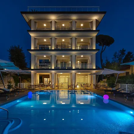 Park Hotel