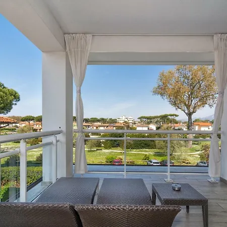 Otel Park Marina di Pietrasanta