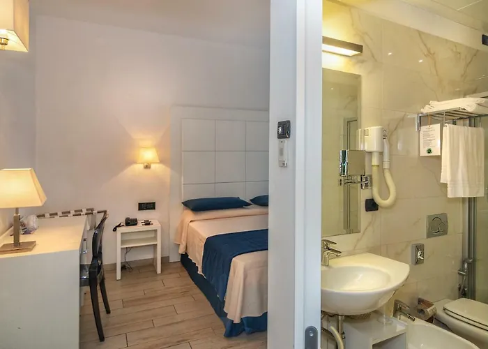 Park מלון מרינה די פיאטרסנטה