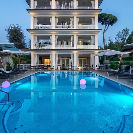 Park Готель 3*