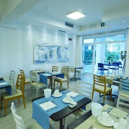 Park 3* Марина-ді-П'єтразанта