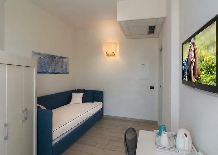 Park 3* Марина-ді-П'єтразанта